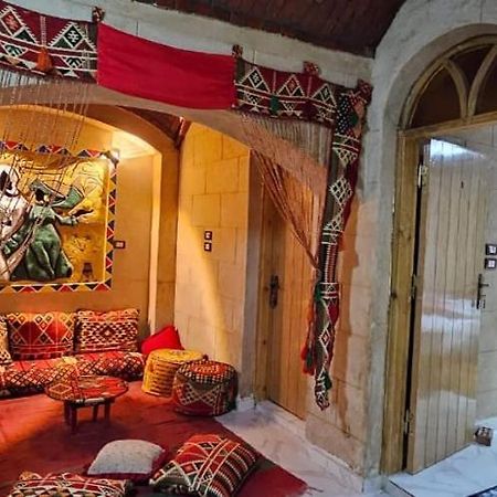 Queen House Aswan Bagian luar foto